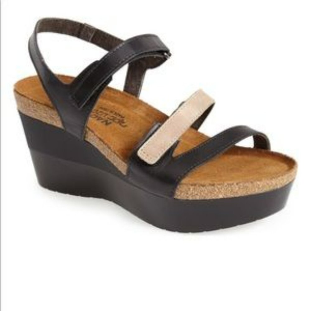 Naot Canaan Black & Tan Wedge Sandal